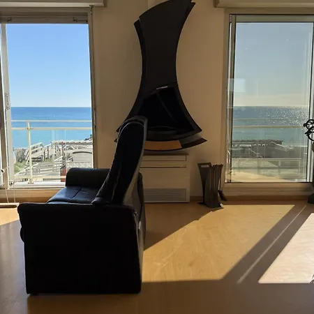 La Tour De La - Vue Avec Acces Direct - 150m2 - Clim - Parking Prive *