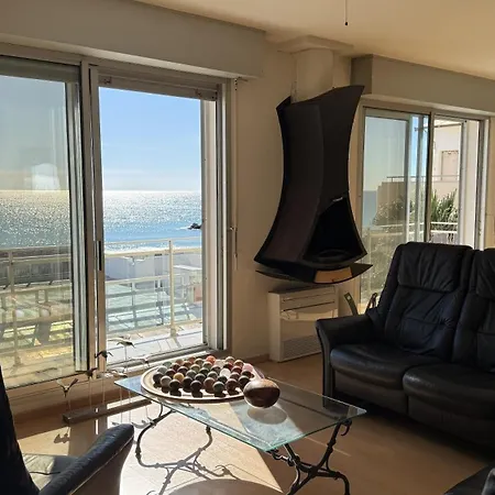 Apartamento La Tour De La - Vue Avec Acces Direct - 150m2 - Clim - Parking Prive