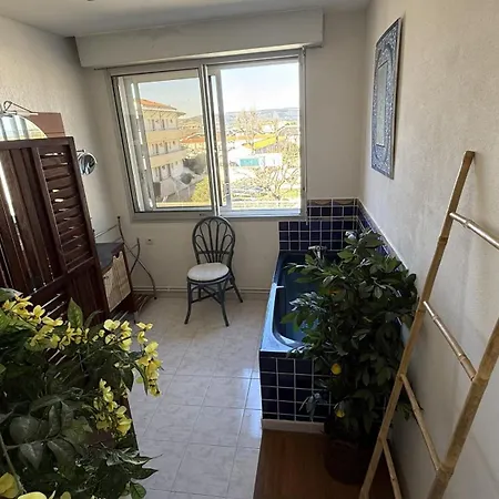 La Tour De La - Vue Avec Acces Direct - 150m2 - Clim - Parking Prive Apartamento *